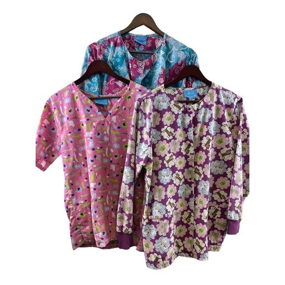 The Scrub Co Lot of Three Scrub Tops Long Short Sleeve Women's Size Small - Picture 1 of 10